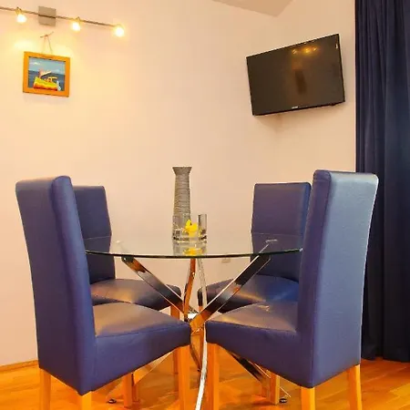 Apartamento Lea *